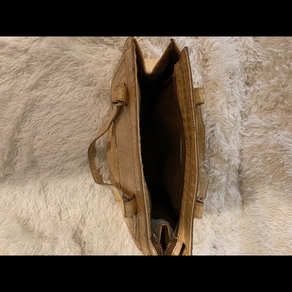 Brahmin Leather Shoulder Bag - Picture 4 of 4